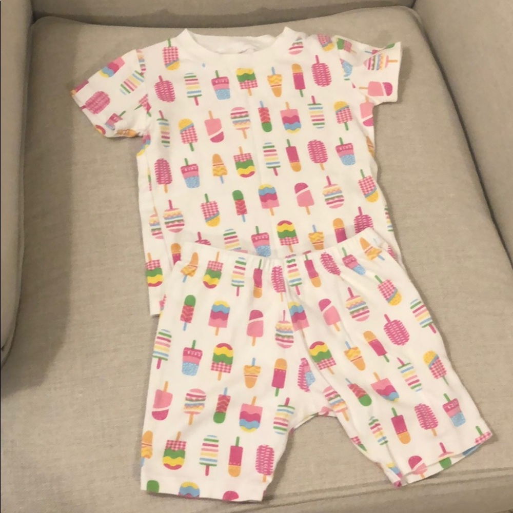 Kissy Kissy popsicle pajamas. Size 18-24 months.